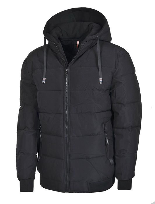 Мъжко зимно яке с качулка