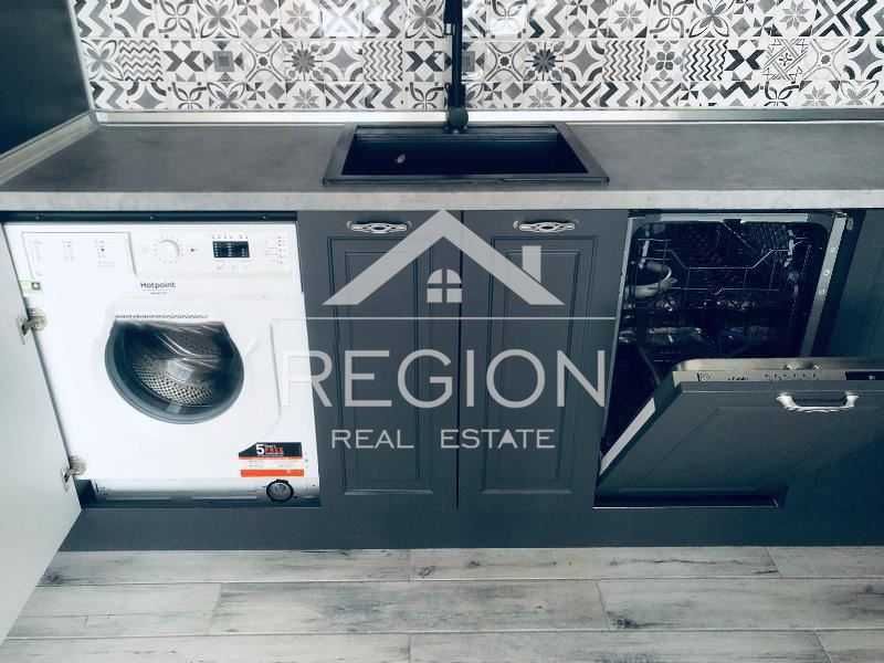 Дава се под наем Двустаен апартамент в Варна, Бриз - 65 кв.м за 408 € - Снимка #2