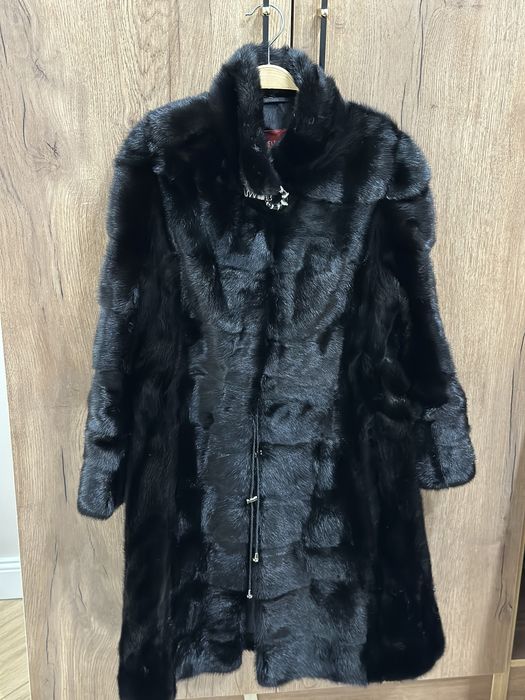 Шуба норковая черная