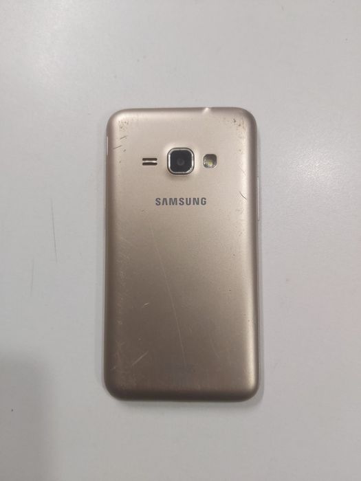 Телефоны разные продам