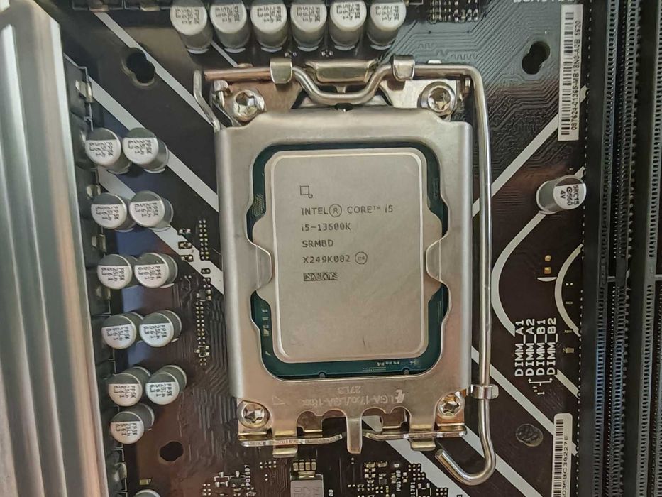 ASUS Prime Z690-P WIFI D4 + Intel i5-13600KF 14 Cores LGA 1700