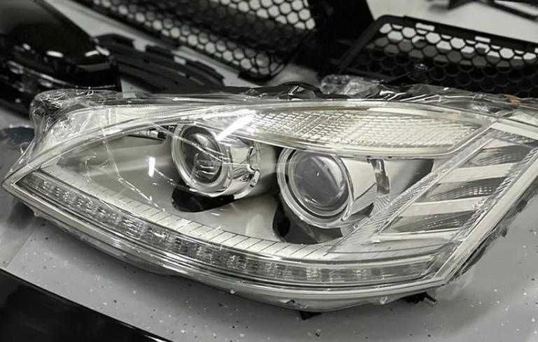 Передние фары на S-Class W221