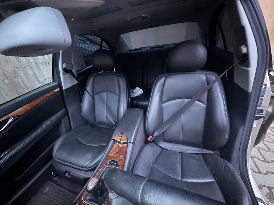 Vand masina mercedes