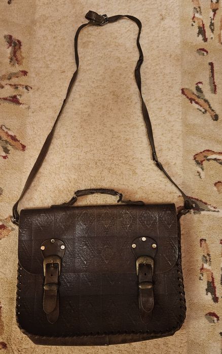 Дамска чанта от естествена кожа