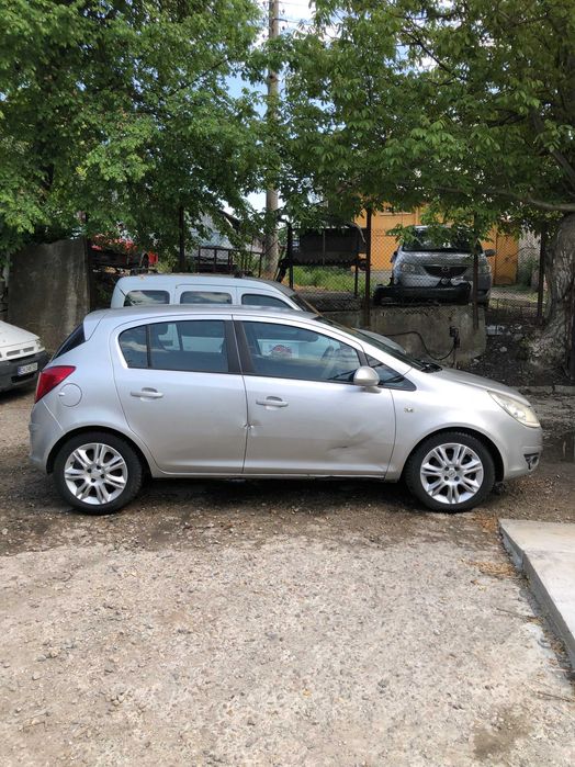 НА ЧАСТИ: Opel Corsa D 1.2i 16V ECOTEC 80 к.с. 2008 г.