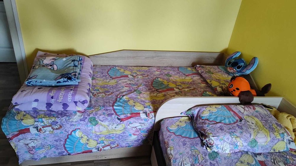 Детско легло с подматрачна рамка и чекмеджета и легло с ракла+матраци