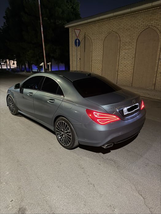 Mersades benz SLA 250 sotiladi 2turbo