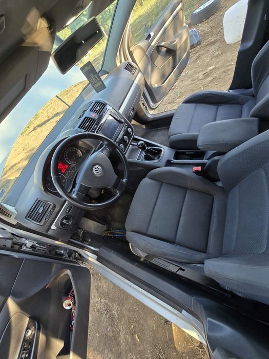 • Продавам Голф 5 2.0tdi 140кс. BKD на ЧАСТИ, както и ВСЯКАКВИ Части