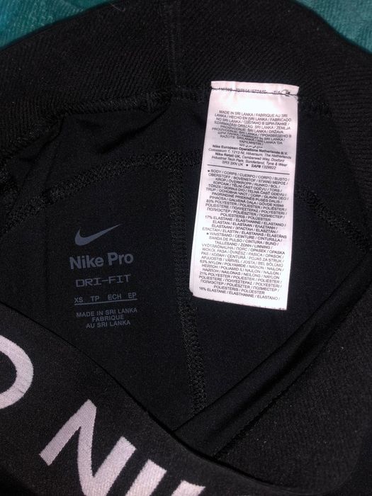 Nike Pro pantaloni