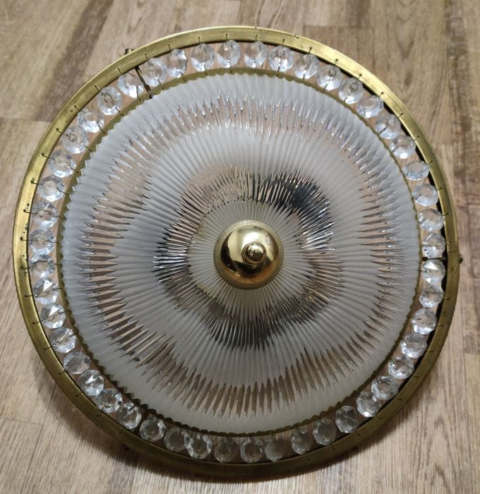 Продам люстру и бра