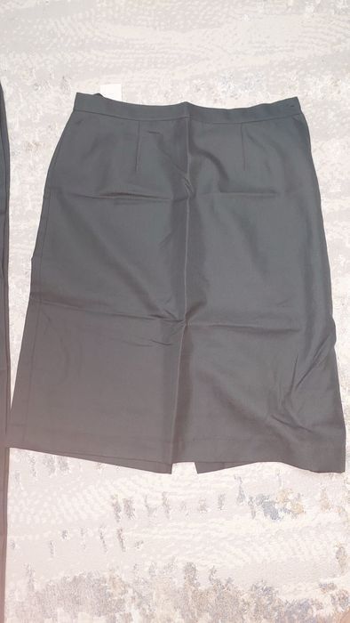 Продаются женские формы.