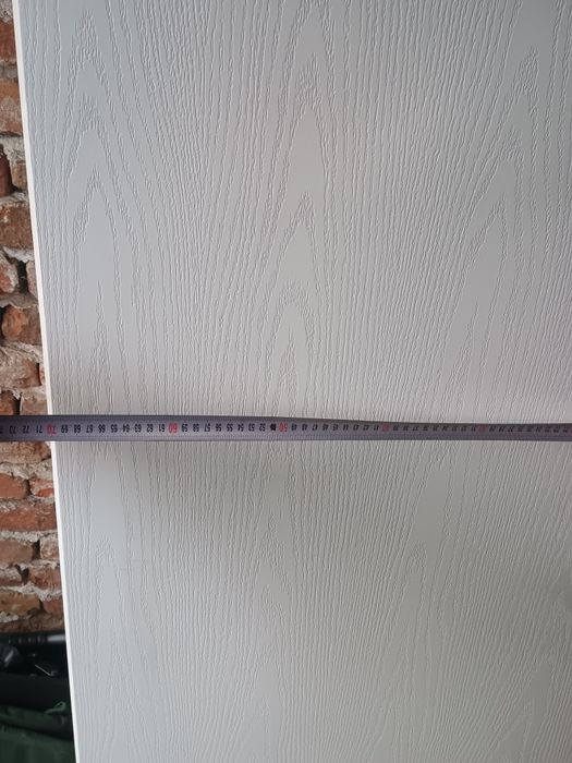 Интериорни врата един брой десни