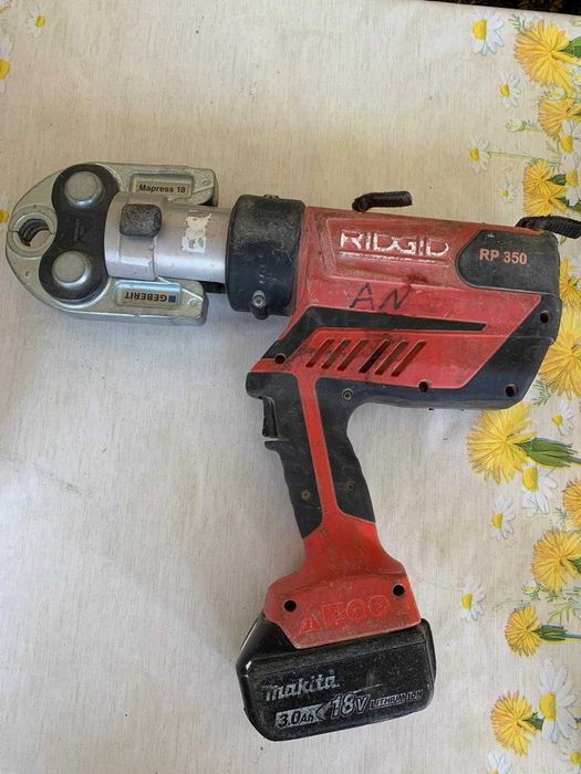 Presa sertizare Ridgid RP 350
