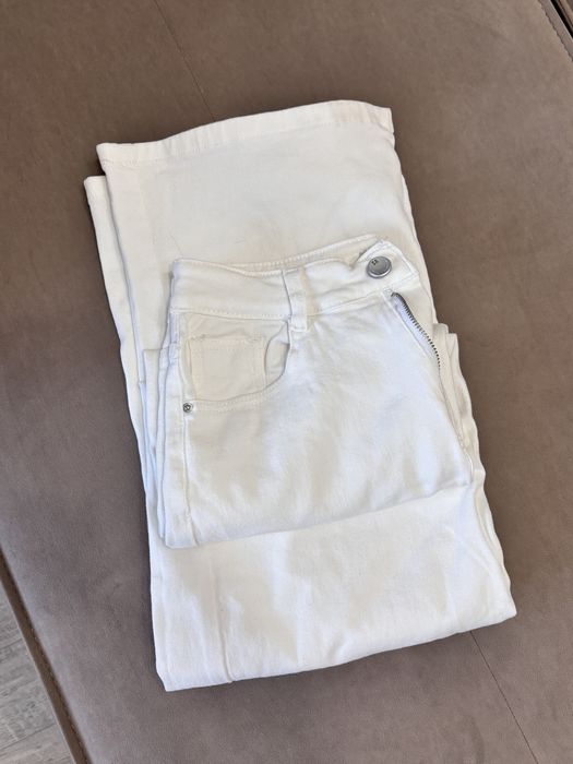 Продам женские джинсы