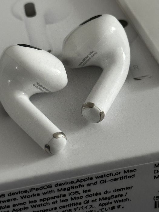 De vanzare Airpods 3rd