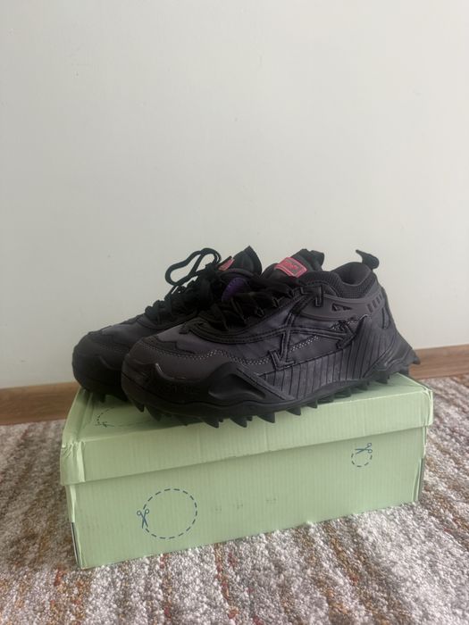Off white odsy black