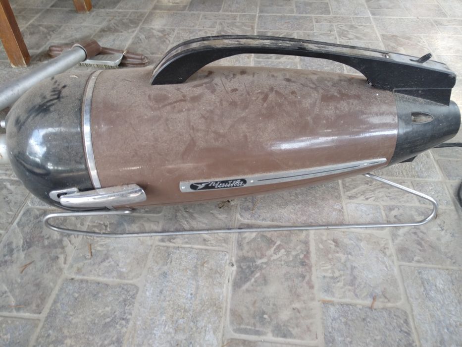 Продавам прахосмукачка ЧАЙКА Ракета един незабравим СОЦ спомен