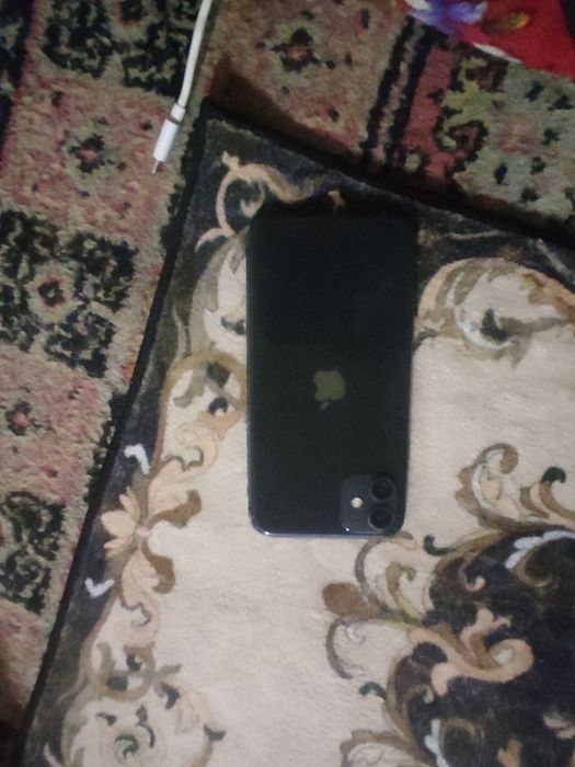 iphone 11 в хорошем состоянии