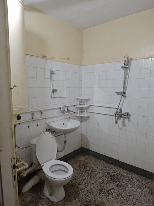 Дава се под наем Двустаен апартамент в Враца, Дъбника - 70 кв.м за 248.88 € - Снимка #11