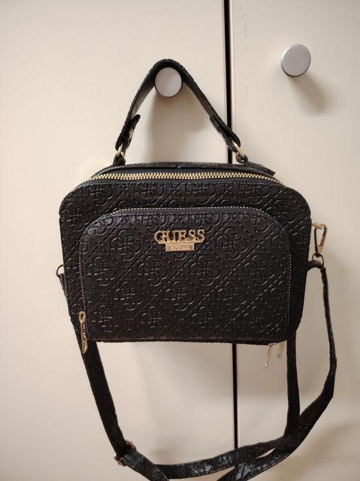 Продавам нови чанти и раници