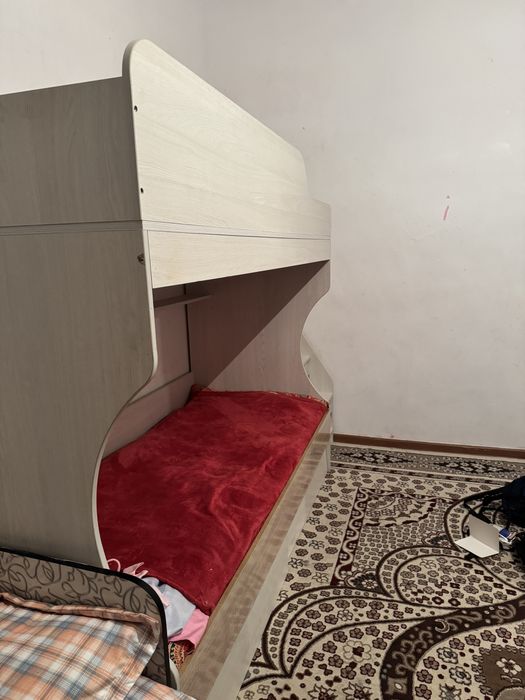 Детский крават 2 этажный