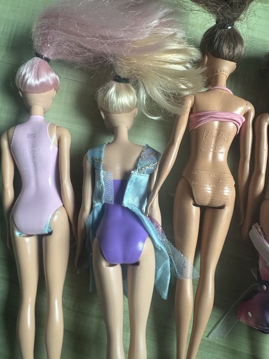 Оригинашни Барби и лот животни