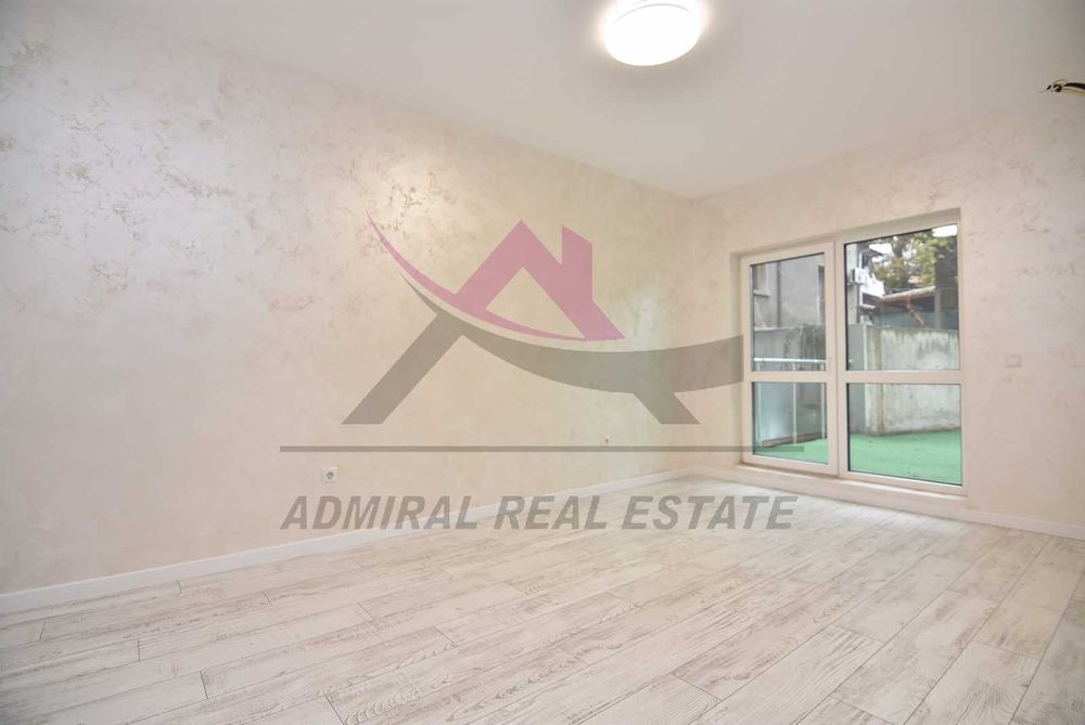 Топ локация -тристаен -Център