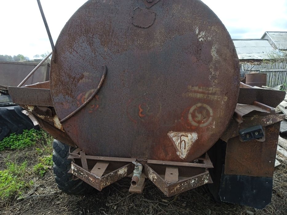 Бочка на колёсах