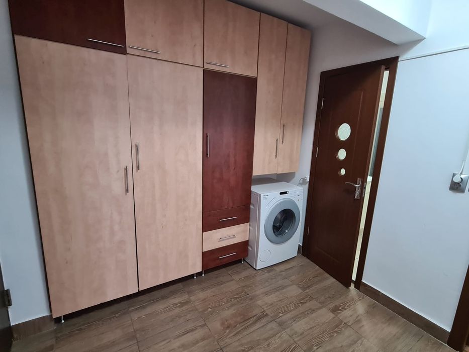 Chirie Ap 2 cam. DECEBAL