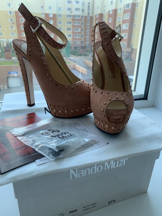 Босоножки Nando Muzi