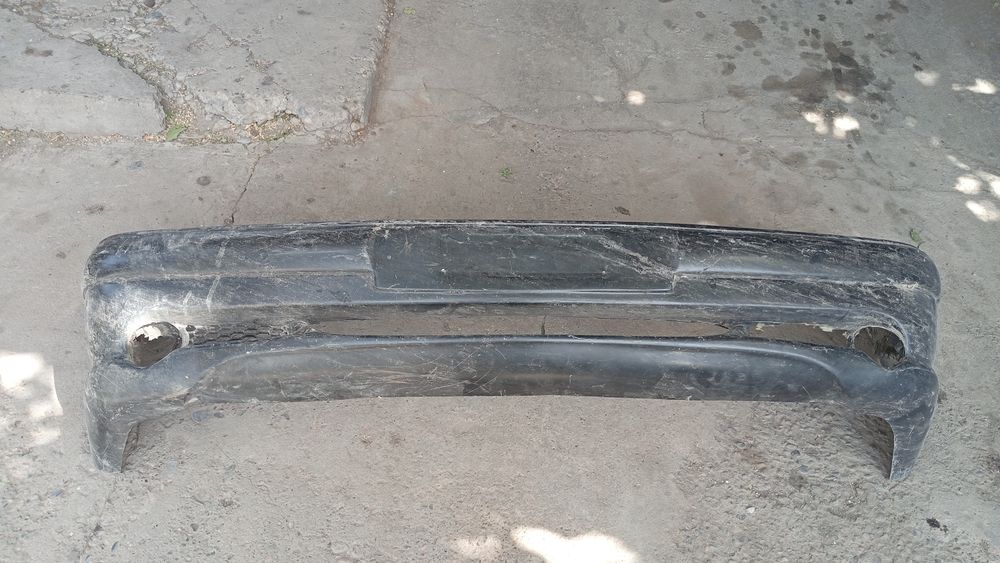 Передний бампер w210 стеклопластик под AMG