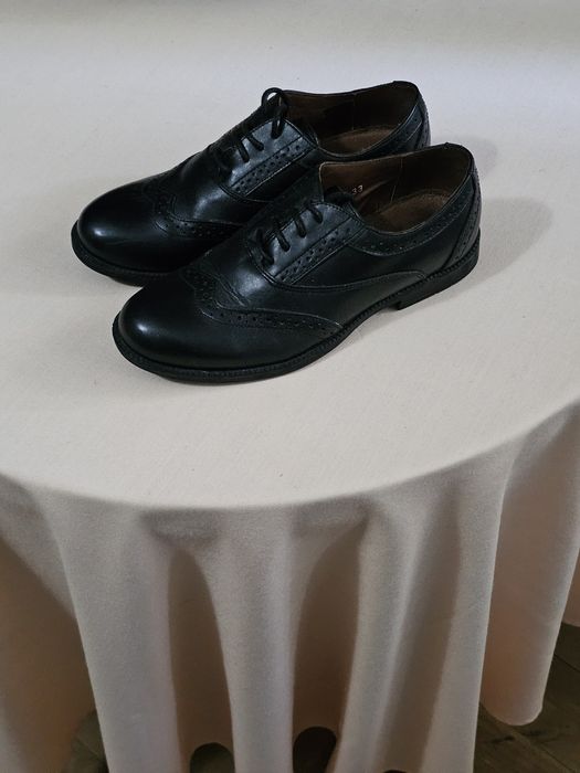 Pantofi piele nr.33 firma Marelbo