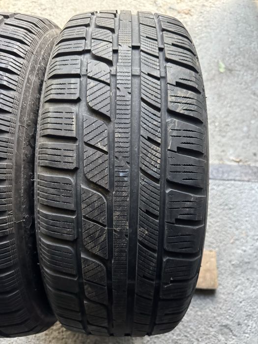 215/60/17 M+S 2x Anvelope iarna , stare foarte buna !