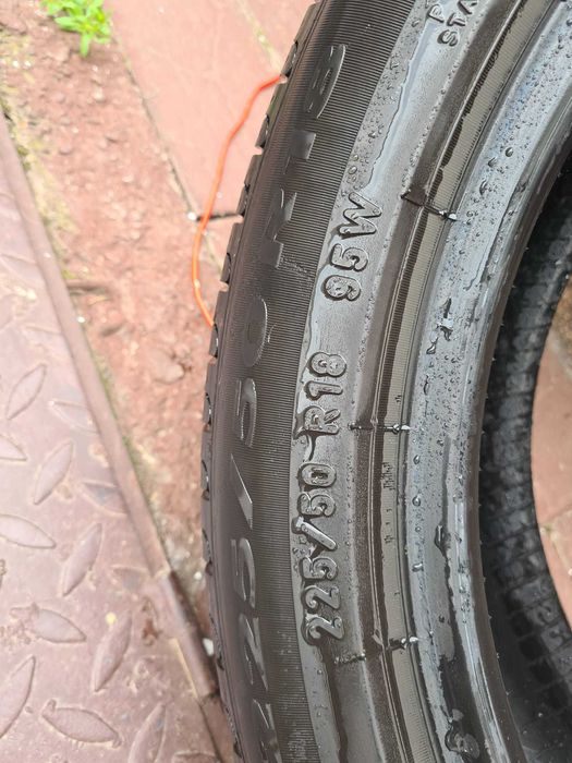 anvelope pirelli  runflat 225 50 R18