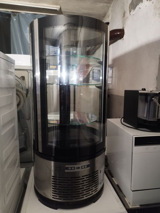 Хладилна витрина Metro