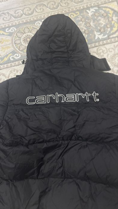 мужской пуховик (зима) фирма "carhartt"