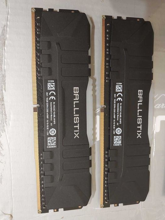 32GB 3200Mhz CL16 - DDR4 рам памет
