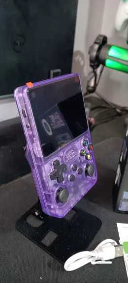 Consola portabila R36S 64 GB/128 GB noua plina cu jocuri retro