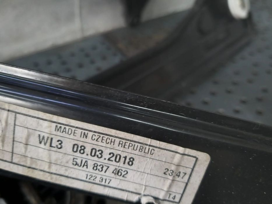 Macara geam electric dreapta fata seat toledo 4 kg3 5ja837462
