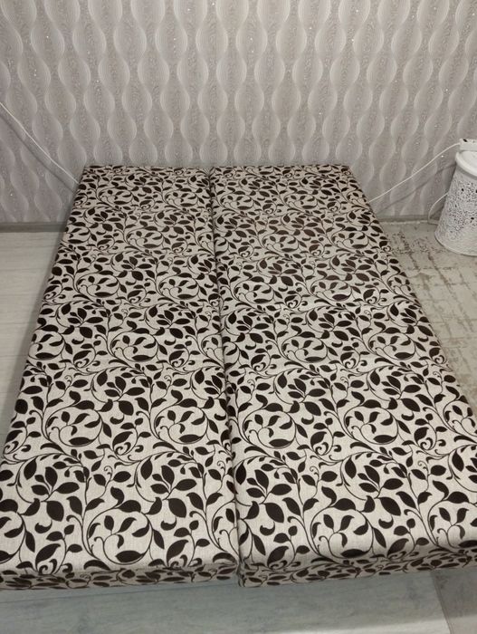 Продам диван еврокнижка