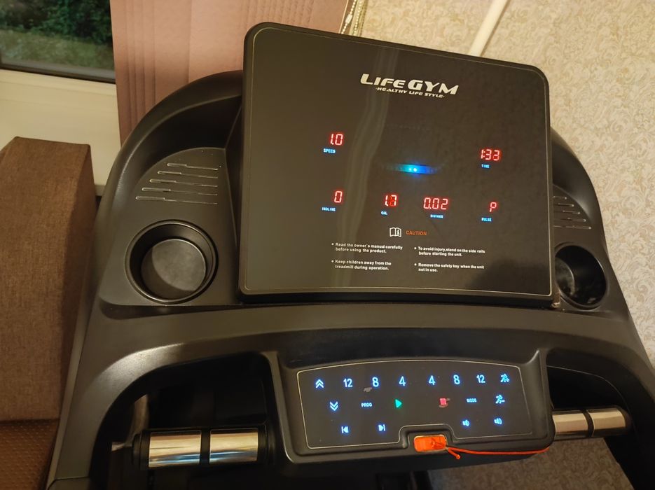 Продаётся беговая дорожка