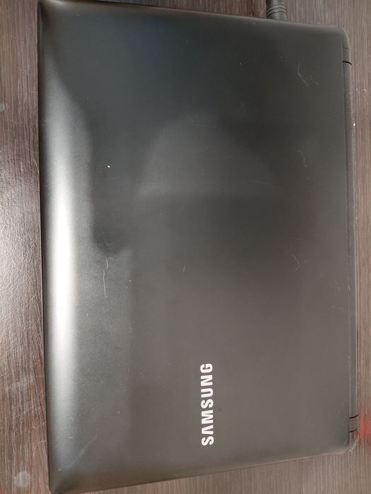 Продам Samsung ноутбук