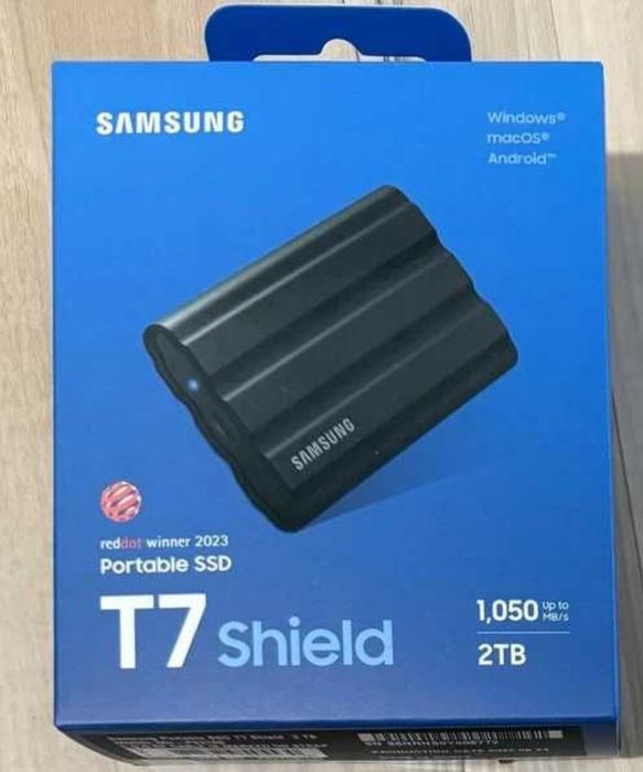 Внешний диск SSD Samsung T7 Shield 2 TB