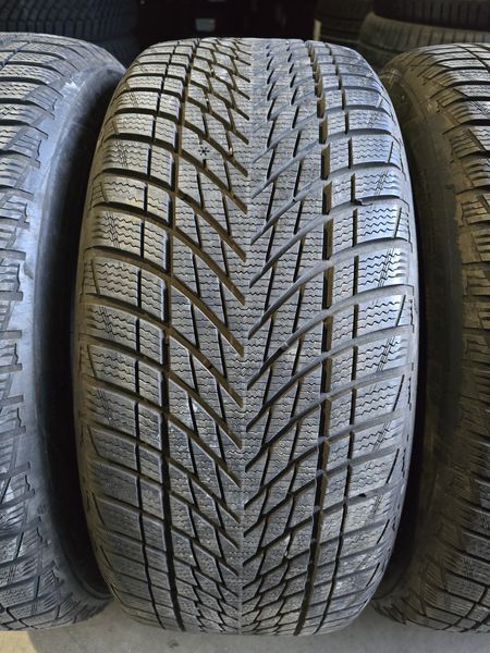 235/40/19 GOODYEAR 4бр