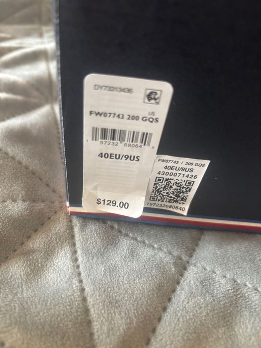 Женски нови сандали Tommy Hilfiger