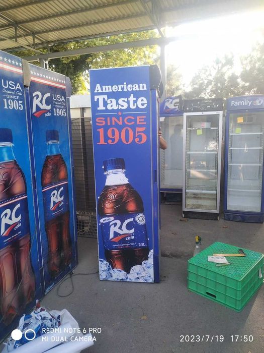 Широкоформатная УФ печать.Оклейка витрин, окон пленкой. Баннер.Картина