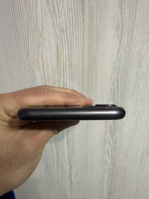 Iphone 11                                       128GB