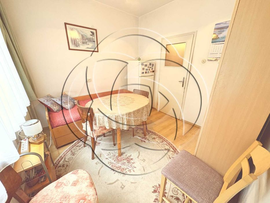 Продава се Двустаен апартамент в София, Красно село - 55 кв.м за 3273 €/кв.м - Снимка #3