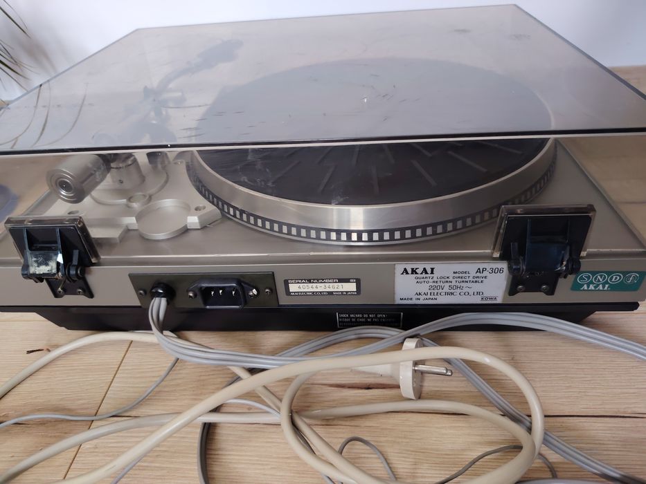 Pick Up Akai AP 306/Direct Drive/Quartz