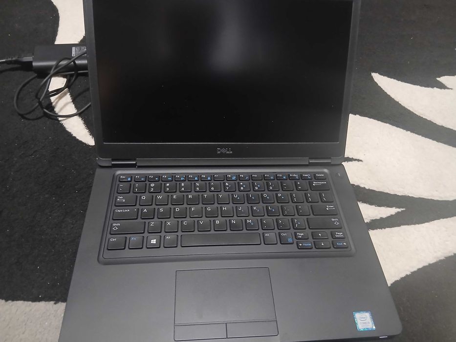 Laptop DELL E5490